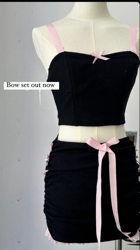 BLACK PINK BOW SET