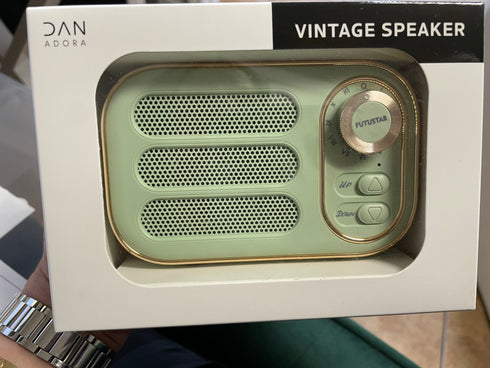 GREEN VINTAGE BLUETOOTH SPEAKER