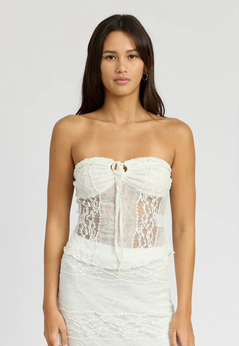 KEYHOLE FRONT TUBE LACE TOP