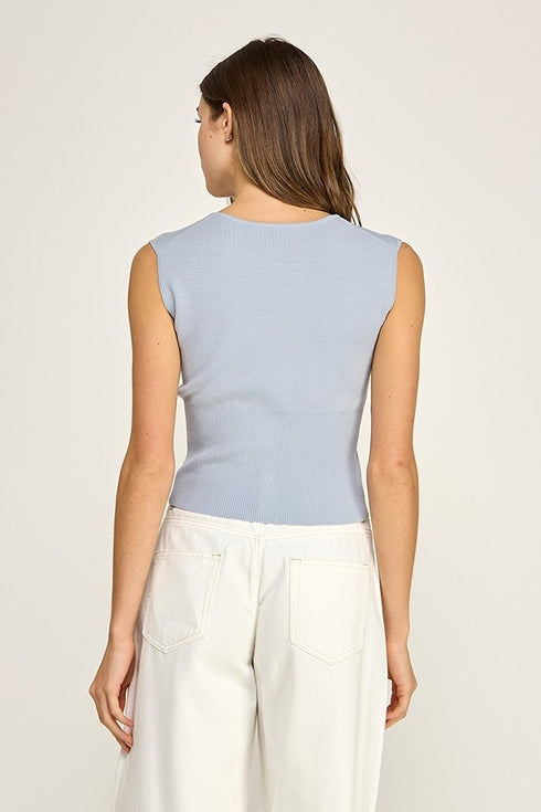 SKYLINE BUTTON KNIT TOP