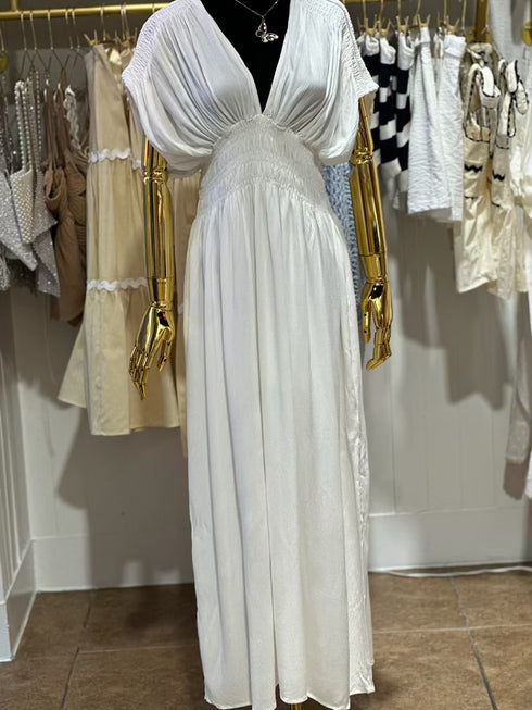 KIMONO SLEEVE SMOCKING DETALED MAXI DRESS