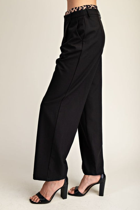 SNEAKY LEOPARD PANTS