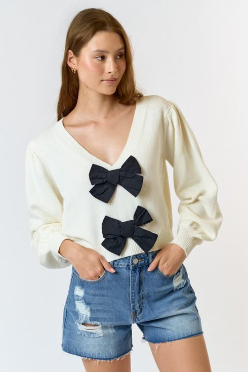 LITTLE MISS BOW SWEATER