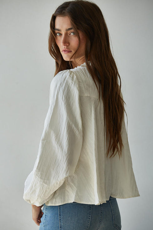 LUNA BLANCA LACE BLOUSE