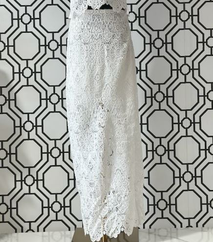 CROCHET LACE SKIRT