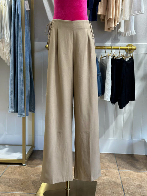 LACE-UP DETAILED WOVEN PANTS