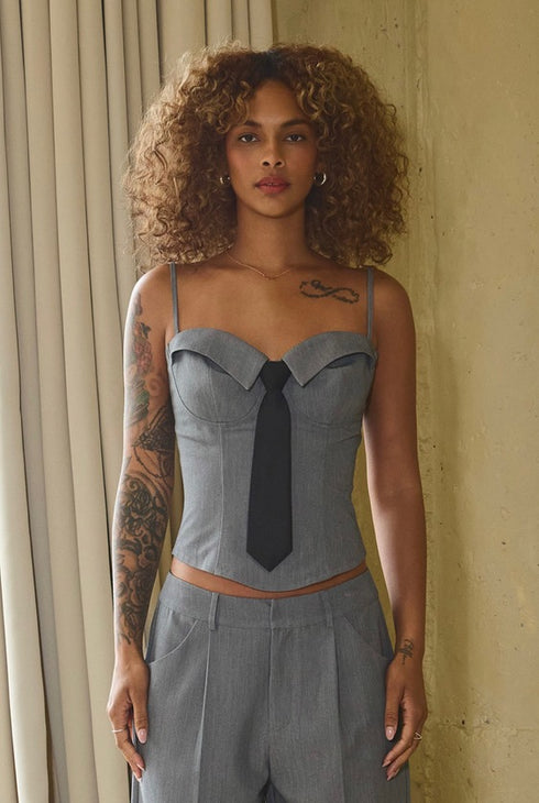 GRAY BLACK TIE TOP